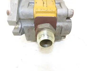 Caterpillar EP18KT Forklift Hydraulic Drive Traction Pump TMG1A23 L511 CAT
