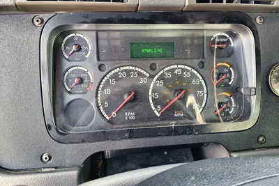Used 2011 FREIGHTLINER CASCADIA Conventional trucks Florida US | Proxy Equipment #1385390