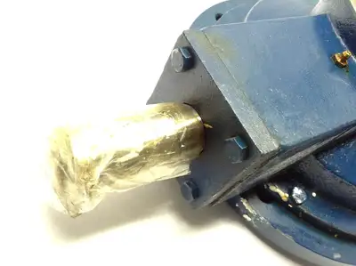 B-24 | Renew  3003 20 Valve Star Gear B Operator Bevel Gear w/ Mount - Used