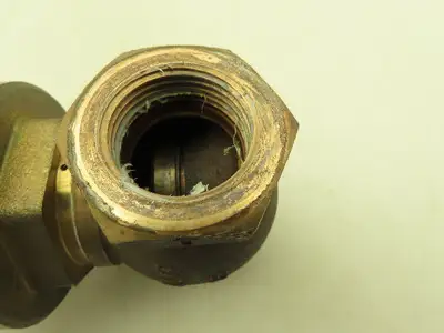 Valvaut Effepi Z200306E Pneumatic Air Controlled Globe Valve 1" NPT DE Bronze