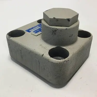 USED VICKERS C5G-815-JA