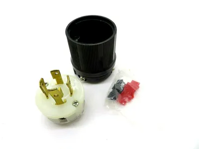NEW COOPER CWL1430P PLUG 30 AMP 125/250 VAC