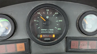 USED NEW HOLLAND 675E
