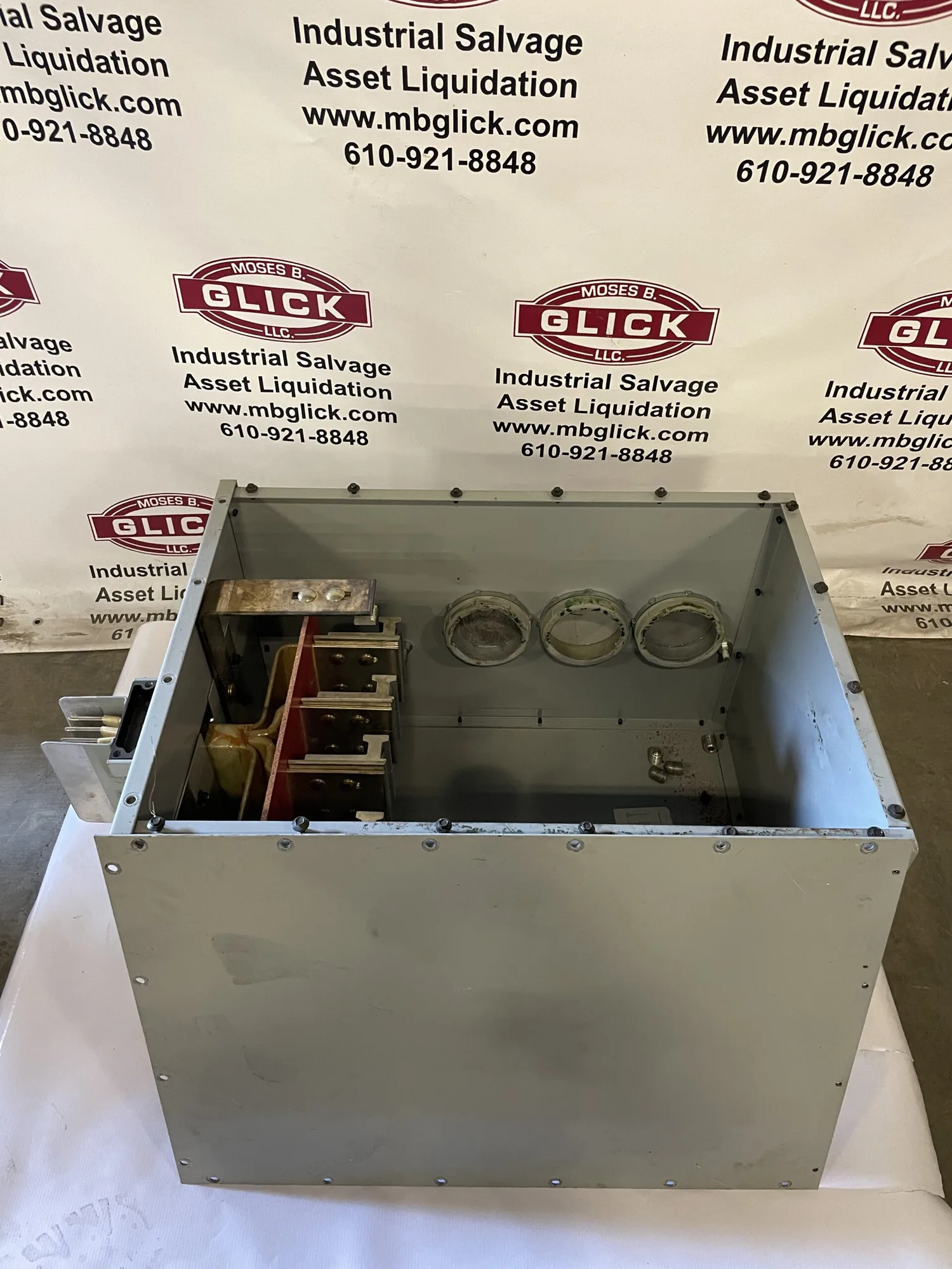 Siemens Sentron SX412A10ETVS 1200A Busway Tap Box 600VAC 3PH