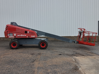 USED 2016 Skyjack SJ40T