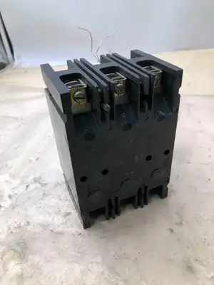 Westinghouse FB3090 90A 3 Pole Circuit Breaker 600VAC
