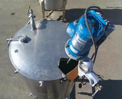SPC9065  Tank 100 gallon vertical tank, Stainless Steel, 92 MAWP @ 325 degrees F jacket, 1/2 HP agitator, dish