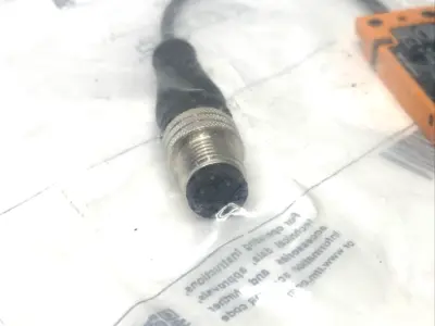 NEW IFM KQ-3058NFPKG/0,1M/US