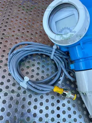 USED ENDRESS + HAUSER CPM431 MYPRO 2-WIRE PH/ORP TRANSMITTER W/ DIGITAL DISPLAY