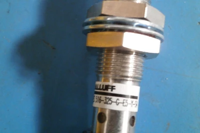 USED OMRON PROXIMITY SWITCH