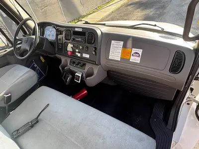 Used 2014 NATIONAL 300C Truck-Mounted Cranes Florida US | Truck and Van Outlet #1509145