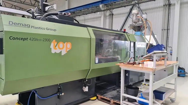 Used 2006 DEMAG CONCEPT 420/810-2300 Injection Molding Machines CZ | Amaron s.r.o. #1064670