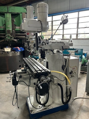 3 HP MILLTRONICS Vertical Mill