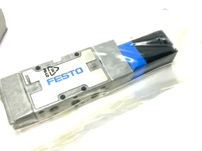 New | in-Stock Festo Single Solenoid Valve, 5/2-way, G1/8 Connection 19749 Solenoid Valves Michigan US | Maverick Industrial Sales #1400622