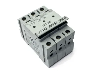 Used Bussmann Fuseholder 3-Pole 600V 30A Fuse Accessories Michigan US | Maverick Industrial Sales #1400856