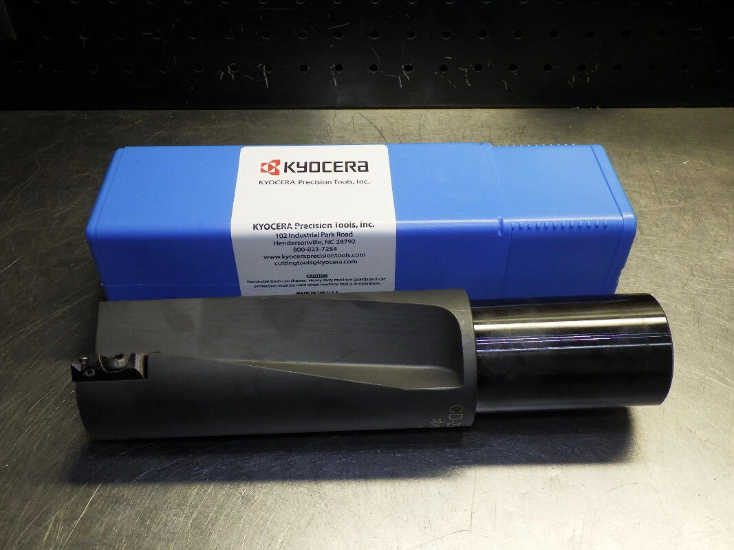 Kyocera 2.55"-2.7" Coolant Thru Indexable Drill 2" Shank CD-2550-LC (LOC3309)