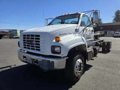 Used 2000 CHEVROLET KODIAK C6500 Cab Chassis trucks California US | Ben Kaplan Equipment #1545382