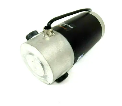 NEW KOLLMORGEN 00LF3320E02 MOTOR L33-2E