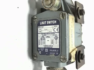 Square D TUA5 Heavy Duty Limit Switch 20A 5A