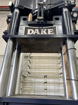 USED 1988 USED DAKE PRESSES DAKE 27-844 PRESS