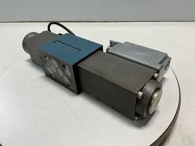 USED BOSCH 0 811 404 551