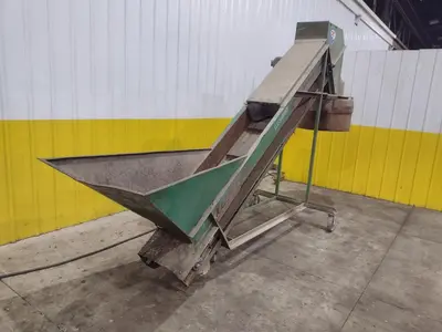 96" CP MFG MODEL #GC-100 "GLASSHOPPER" PORTABLE INCLINED CONVEYOR & GLASS CRUSHER: YOBRO #24416