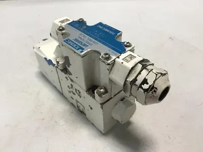 USED VICKERS DG4V-3-0AL-M-P7-H-7-B25-50