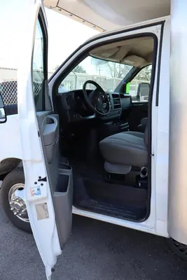 2013 CHEVROLET 4500 BOX TRUCK | Levy Recovery Group (9)