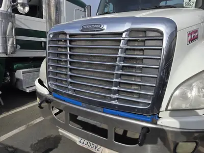 USED 2016 FREIGHTLINER CASCADIA 125