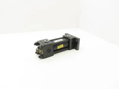 Parker 2.00CH2HRNAT119AC3.000 Hydraulic Cylinder 2" Bore x 3" Stroke 3000PSI