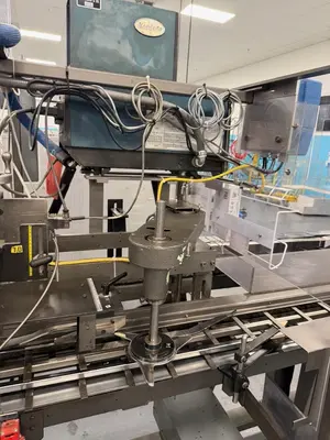Used _UNKNOWN_ _UNKNOWN_ Cartoners Vertical - Automatic Fill Volumetric - Scale - Product Rhode Island US | Federal Equipment Company #1344474