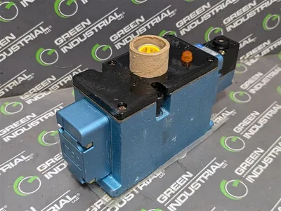 MAC MAC250A-V1B2-PM-111DA(UNIV) Solenoid Valve Assembly New