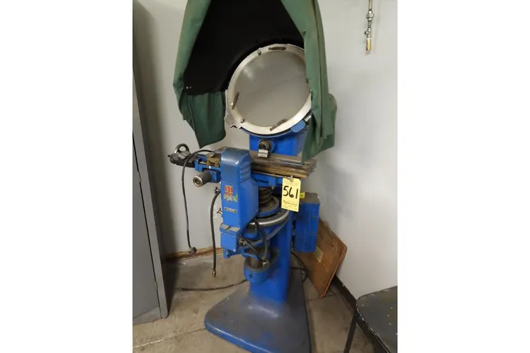 Used _UNKNOWN_ _UNKNOWN_ Comparators Ohio US | Thompson Auctioneers #1516313
