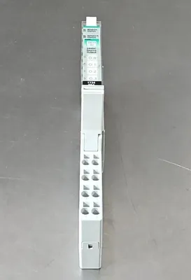 Allen-Bradley 1734-OB4 Ser.C / 1734-TOPS. PLC Output Module. 3B-18