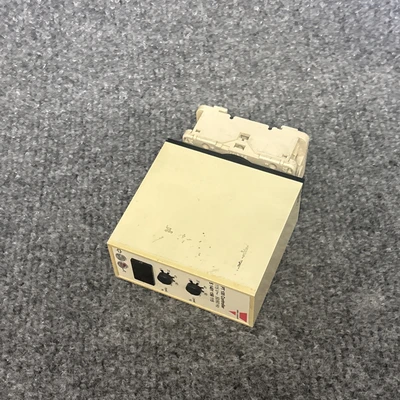 Used Carlo Gavazzi ["PT100 S1481156115", "S1481156115"] Temperature Controls California US | Davliegogo LLC #1707089