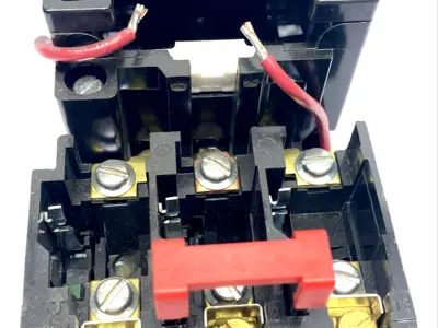 USED SQUARE D 8536SAO12S, 8536SAO12V02S