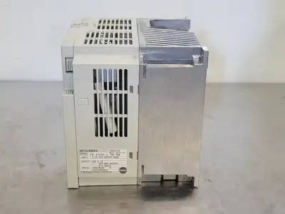 USED MITSUBISHI FR-E560-1.5K-NA
