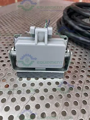 USED PHOENIX CONNECT 1771228  MALE TO FEMALE 10-PIN NETWORK COM CABLE 18 FT CABLE