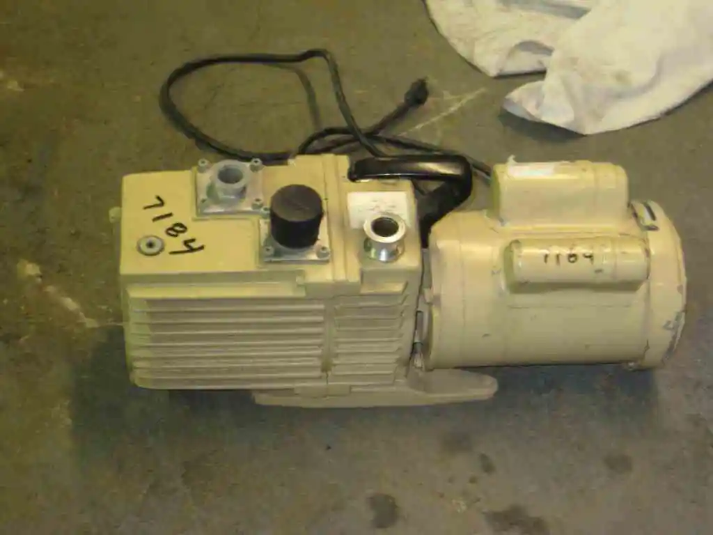 1 cfm leybold vacuum pump