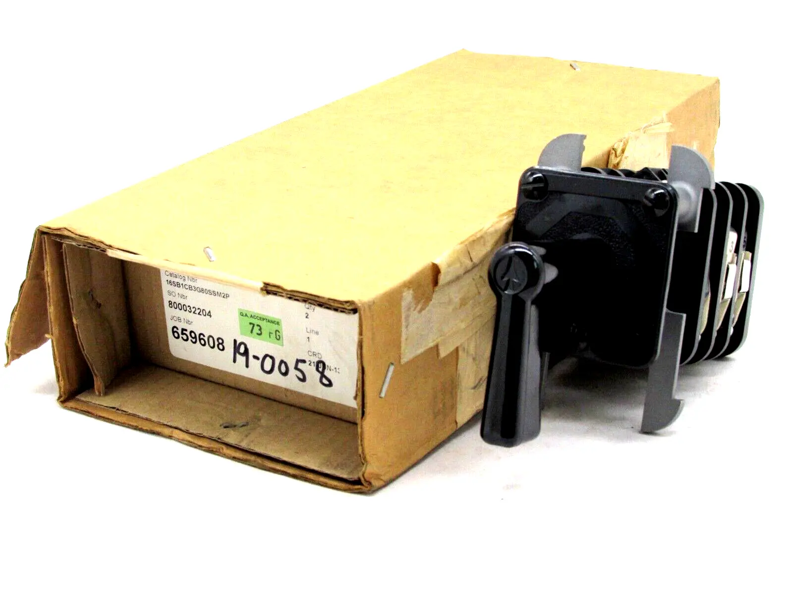 NEW GENERAL ELECTRIC 16SB1CB3G80SSM2P CONTROL SWITCH TYPE SB-1