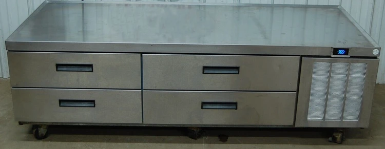 Used _UNKNOWN_ NUMBER: Chef Bases Michigan US | Grocery Equipment Sales #1069005