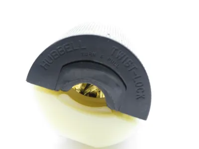 NEW HUBBELL L16-30P TWIST LOCK PLUG L1630P