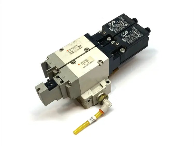 Used SMC Dual Solenoid Valve w/ Omron Limit Switches Solenoid Valves Michigan US | Maverick Industrial Sales #1414275