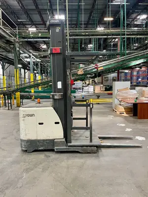 Used 2013 CROWN SP3520-30 Order Pickers Texas US | TB Forklifts #1274880