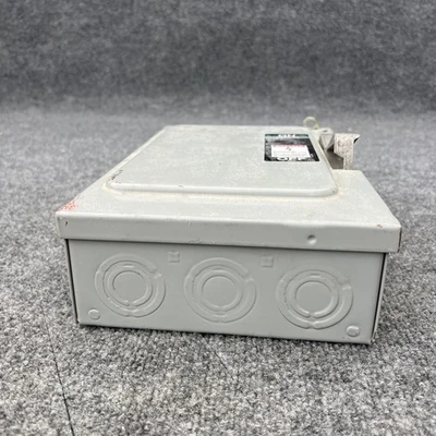 Used Siemens F351 Miscellaneous Equipment (Metalworking) California US | Davliegogo LLC #1710077
