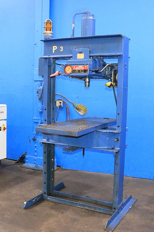 USED Dake 5-075 Elecdraulic