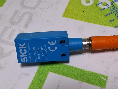 SICK WL4-2F330 PHOTOELECTRIC PROXIMITY SENSOR