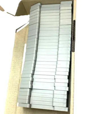 USED PHOENIX CONTACT TERMINAL BLOCK 4-POSITION 3209578 BOX OF 32