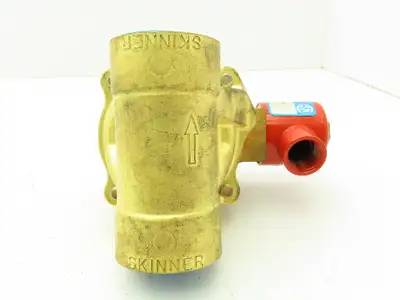 Skinner Lancer 2LF2HB7127 Brass Solenoid Valve 2-Way NC 125 PSI 1-1/4" NPT Steam
