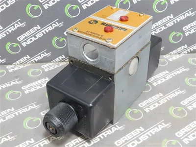 USED REXROTH 4WE10E31/CW110N9DAL